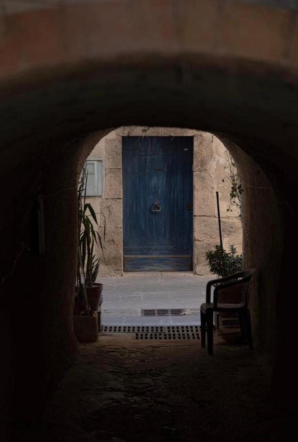 Cosy Provencal Apartment Belgentier Exterior foto
